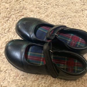 Little girls dress shoes size 2.5